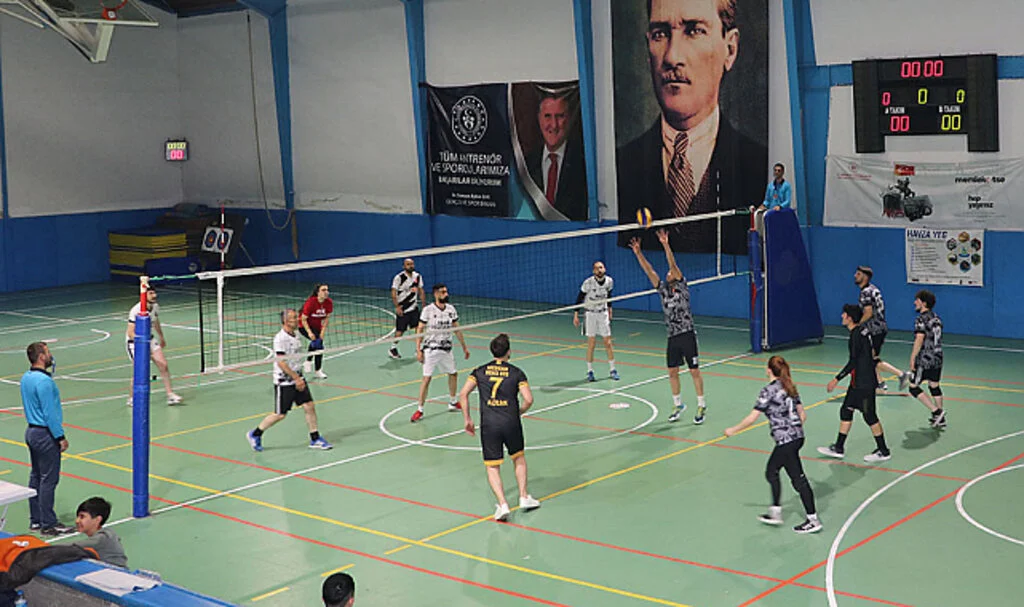 Havza'da Voleybol Halk Turnuvası Sona Erdi