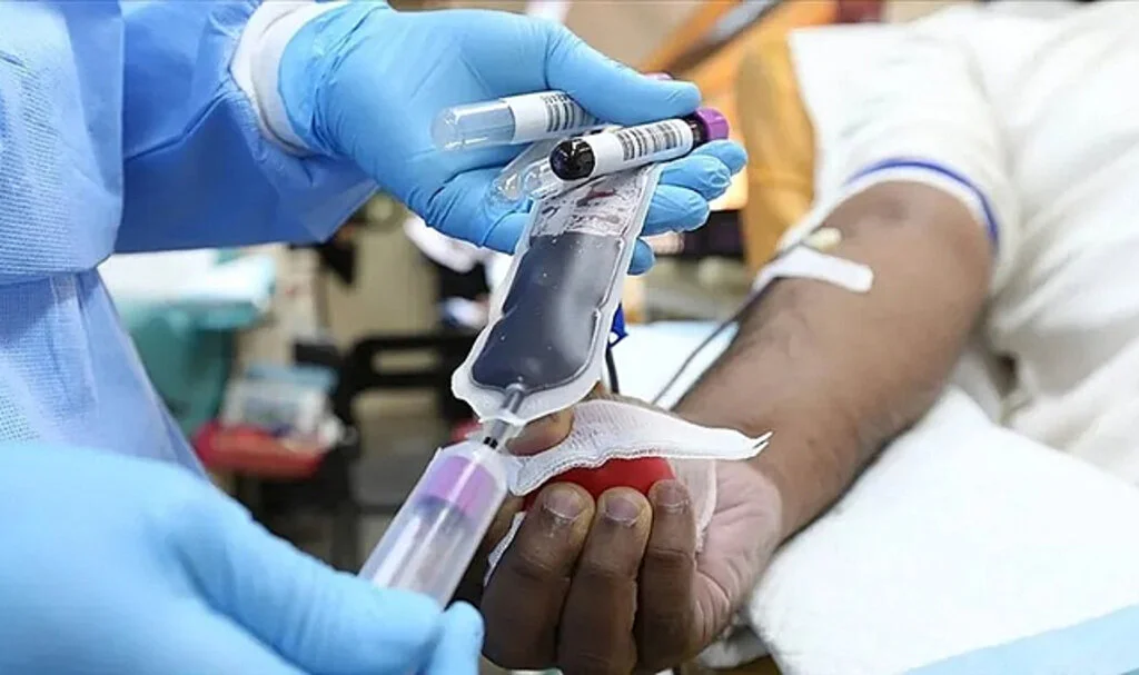 İngiltere'de Enfekte Kan Skandalı: 30 Bin Kişi HIV ve Hepatit ile Tedavi Edildi!
