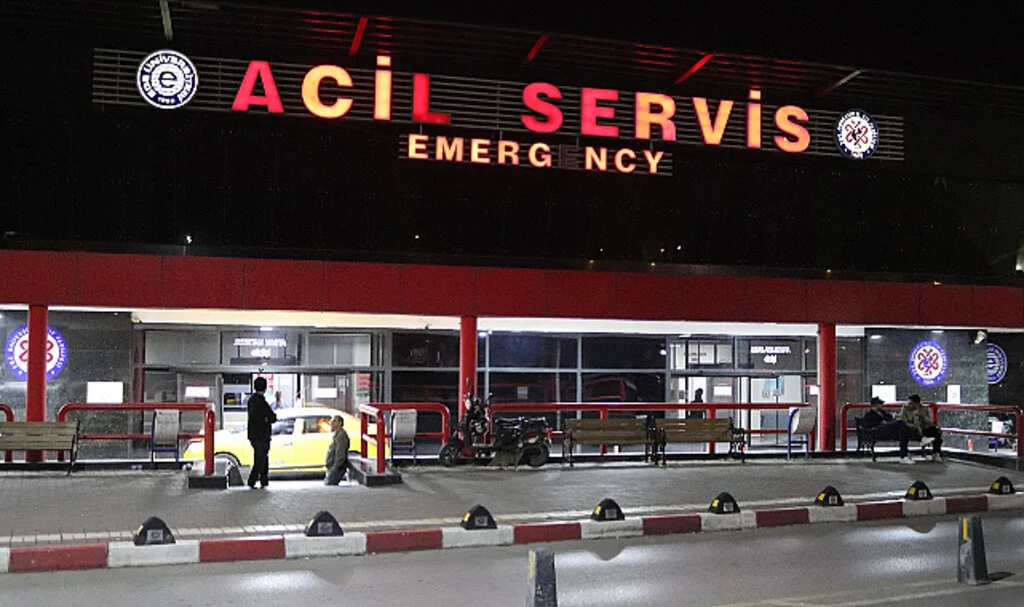 Şehrin Göbeğinde Silahlı Saldırı: 1 Kişi Ağır Yaralı
