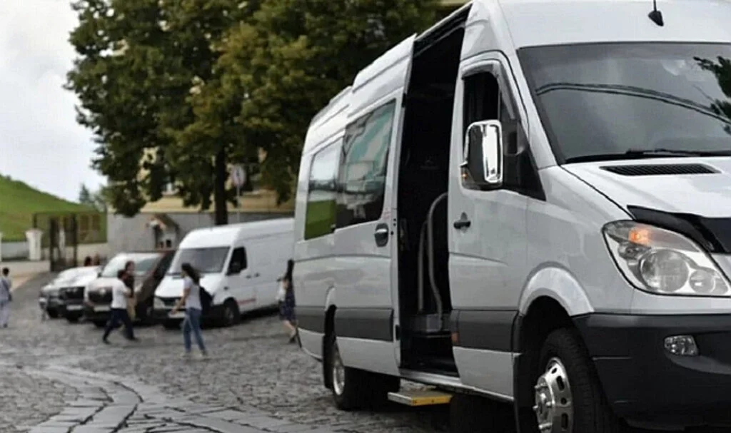Kamuda Servisler Kaldırılıyor Memurlar İşe Otobüsle Gidecek