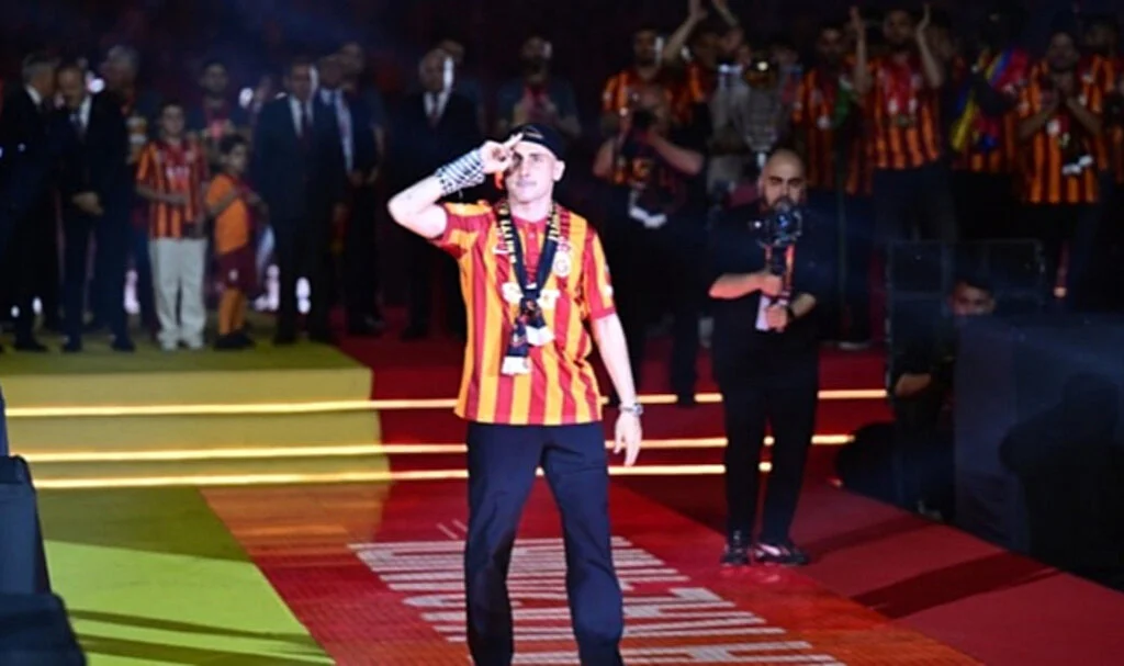 Kerem Aktürkoğlu'ndan Galatasaray'a Veda Gibi Sözler