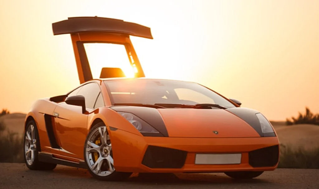 Lüks Otomobil Sektöründe Elektrikli Model Endişesi: Lamborghini Ertelemeye Gitti
