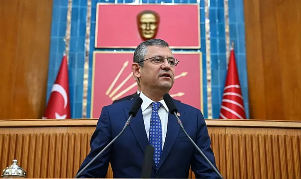 Özgür Özel'den 19 Mayıs Mesajı: Atılan O İlk Adımın İzinden...