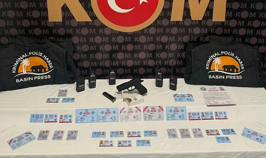 Sahte Basın Kartı Dağıtıp 600 Bin Lira Topladılar!