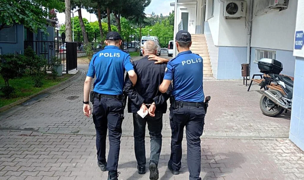 Samsun Bafra'da Aranan Hapis Mahkumu Yakalandı