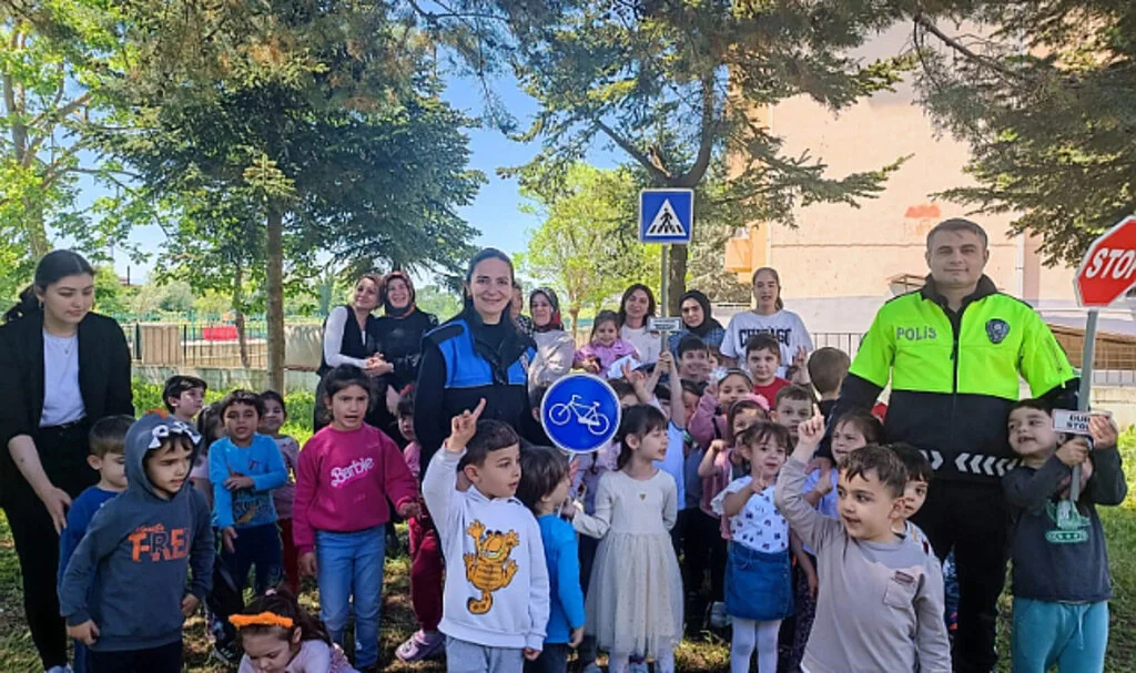 Samsun’da Çocuklara Trafik Eğitimi