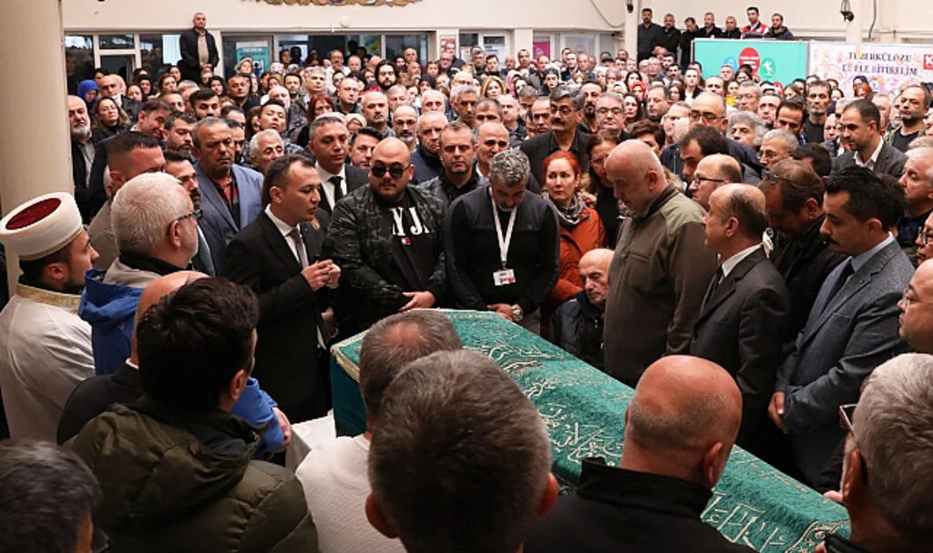 Samsun'da Denizde Kalp Krizi Geçiren Sağlıkçıya Veda