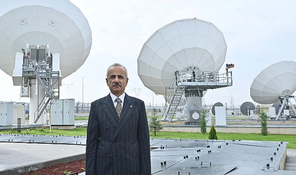 TÜRKSAT 6A İçin Yeni Logo