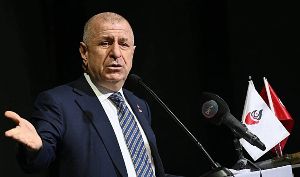 Ümit Özdağ'ın Eleştirilerine MHP'den Sert Yanıt: 'Sosyal Medya Soytarısı'