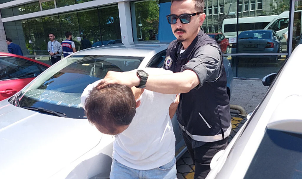 Uyuşturucu ticaretinden tutuklandı