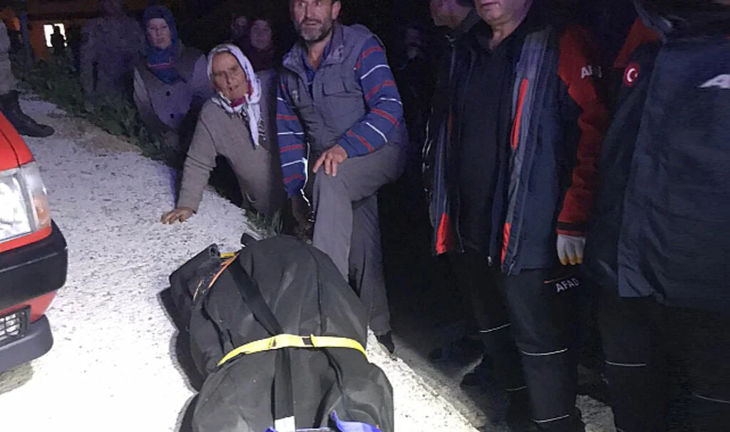 Yaşlı Kadın Dere Yatağında Ölü Bulundu