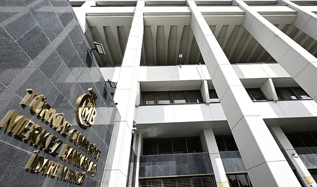 Yurt İçinde Merkez Bankası'na Odaklanıldı: Faiz Kararı Bekleniyor