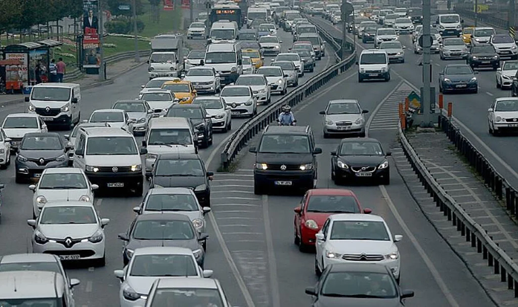 Zorunlu Trafik Sigortasında Yeni Dönem: Mayıs Poliçeleri...