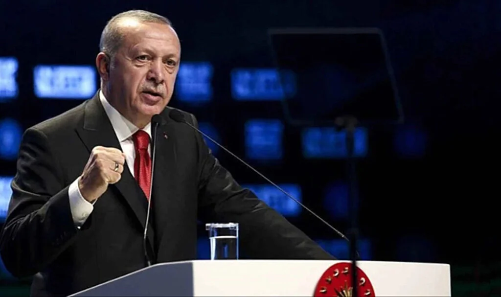 AK Parti'de Değişim Süreci Hızlanıyor! İstifalar Peş Peşe Gelecek...