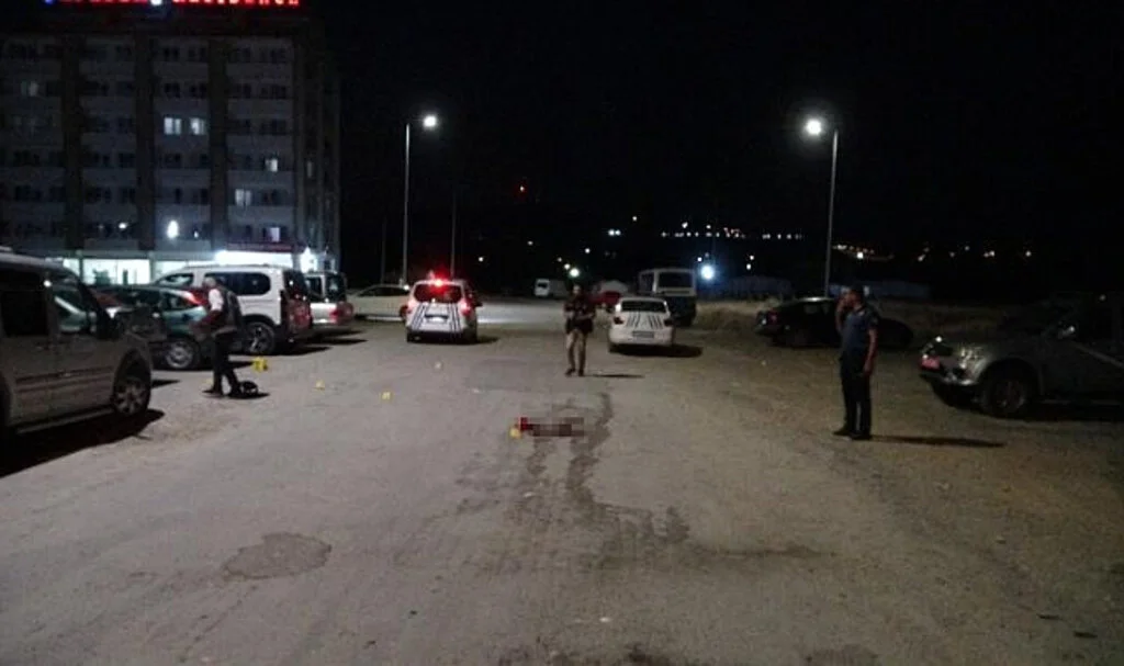 Akraba Kavgasında İki Kişi Öldü