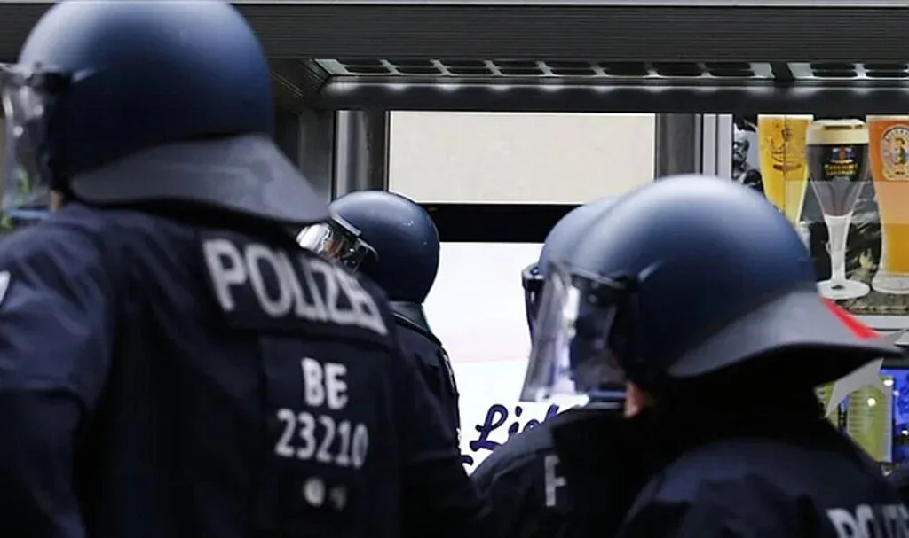 Almanya'da Türk Cinayeti: Polis, Firariyi Her Yerde Arıyor