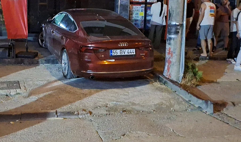Bafra'da Kaza: 4 Yaralı!