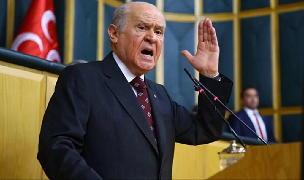 Bahçeli'den Normalleşme Sürecine Eleştiri: "Gayeleri Boş, Gayretleri Boşuna"