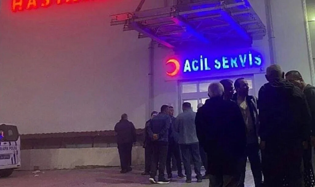 Bayram Yemeğinden Zehirlenen 75 Kişi Hastanelik Oldu