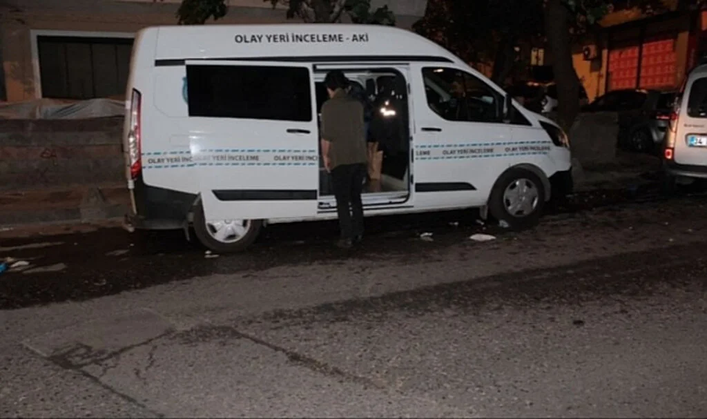 Bir Kadın Cinayeti Daha: Eski Eşini Öldürüp İntihar Etti