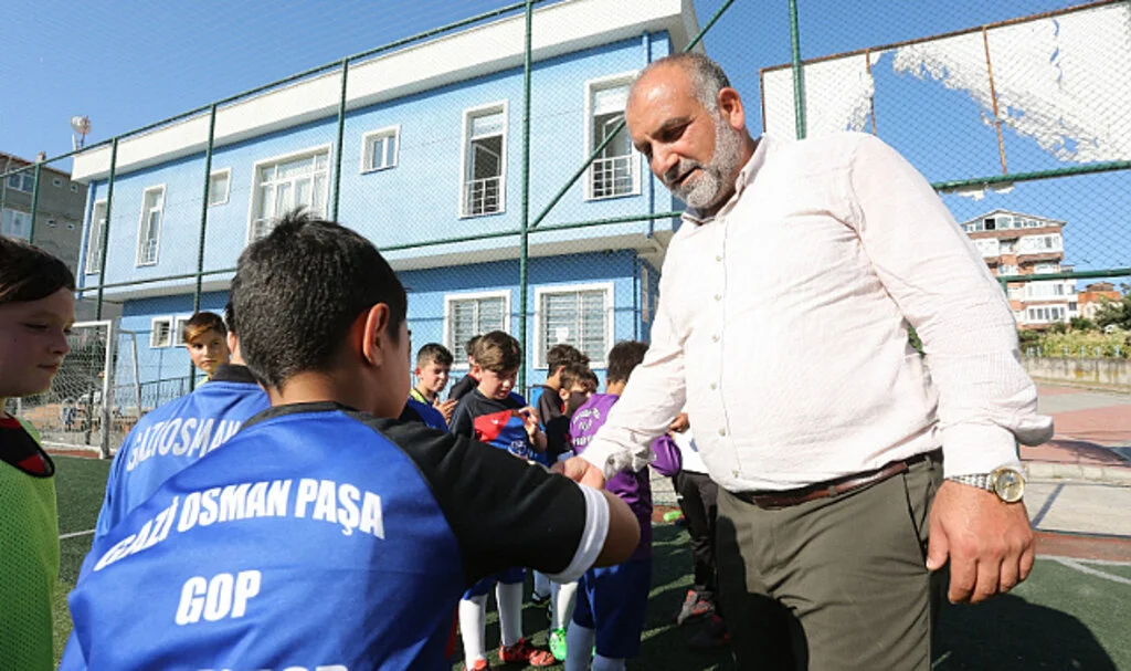 Canik Belediye Başkanı İbrahim Sandıkçı: Amatör spor kulüplerimize destek olmaya devam edeceğiz