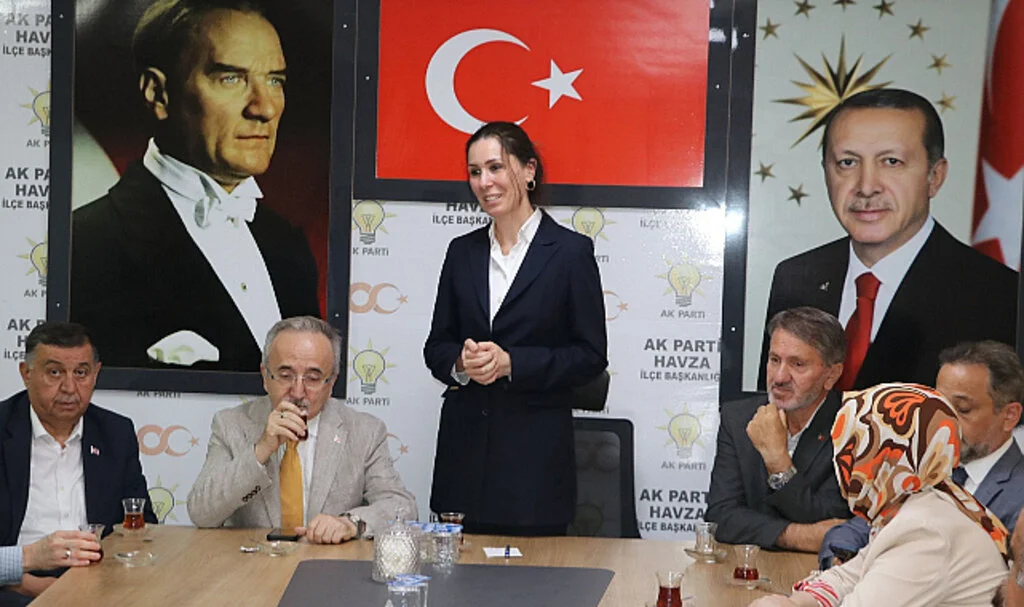 Çiğdem Karaaslan, Havza'da Bayramlaşma Programına Katıldı