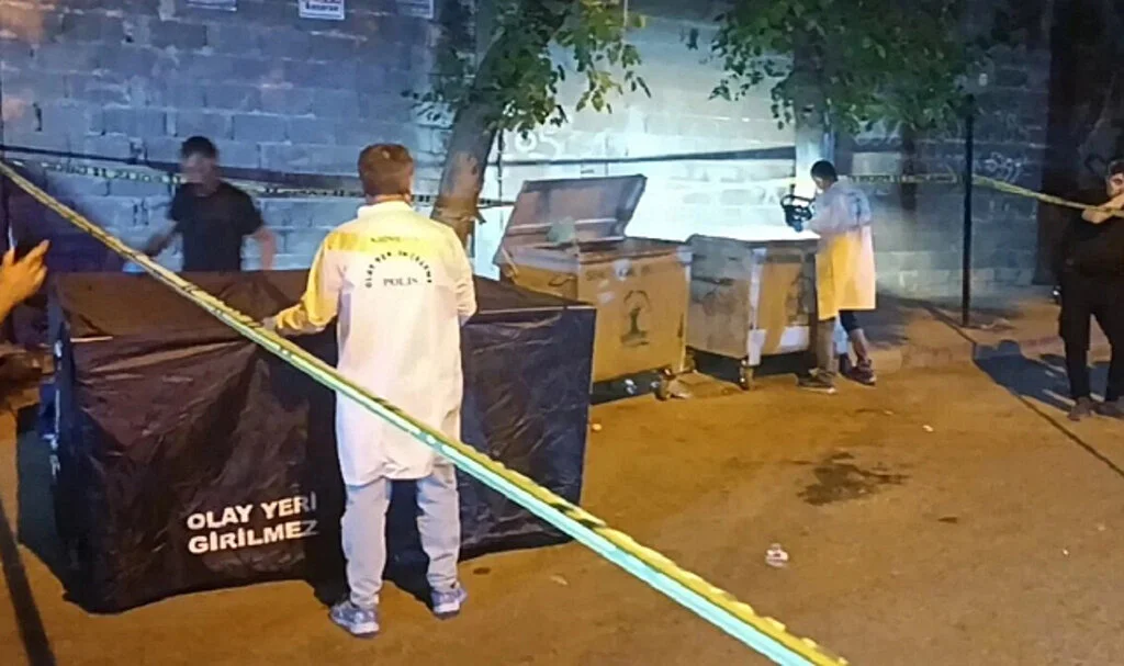 Çöp Konteynerinde Bulunan Kadın Cesedi Şok Yarattı
