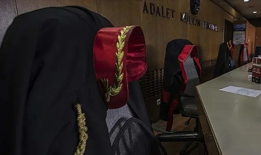 'Ergenekon'da kumpas' davasında, 4 eski hakime hapis cezası
