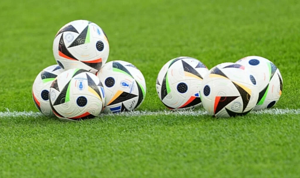 EURO 2024'te son 16 heyecanı! İşte program...