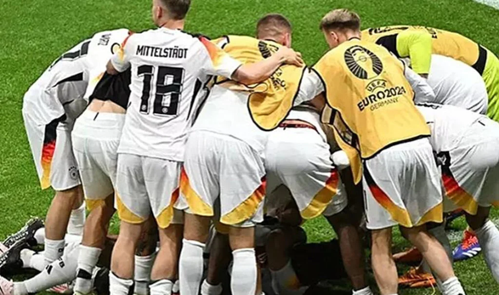 EURO 2024'te Son 16 Turuna Yükselen İlk Takımlar Belli Oldu