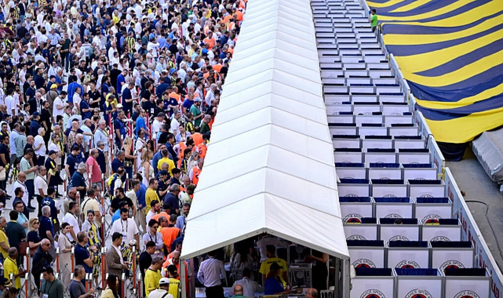 Fenerbahçe'de büyük gün: Rekor kırıldı