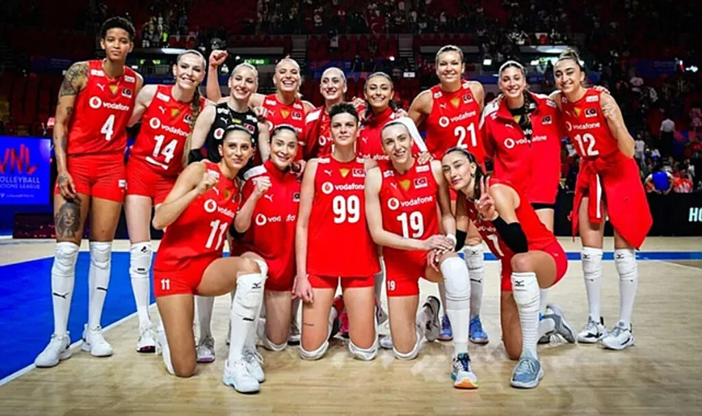 'Filenin Sultanları' VNL Finalleri'nde Sahaya Çıkıyor