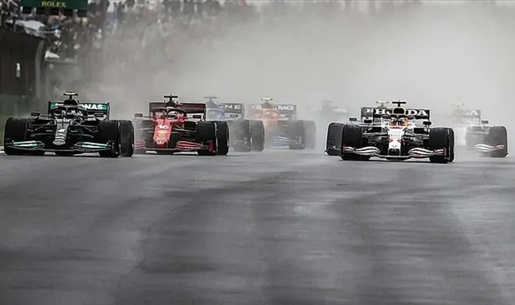 Formula 1'de Heyecan İspanya'da Devam Ediyor