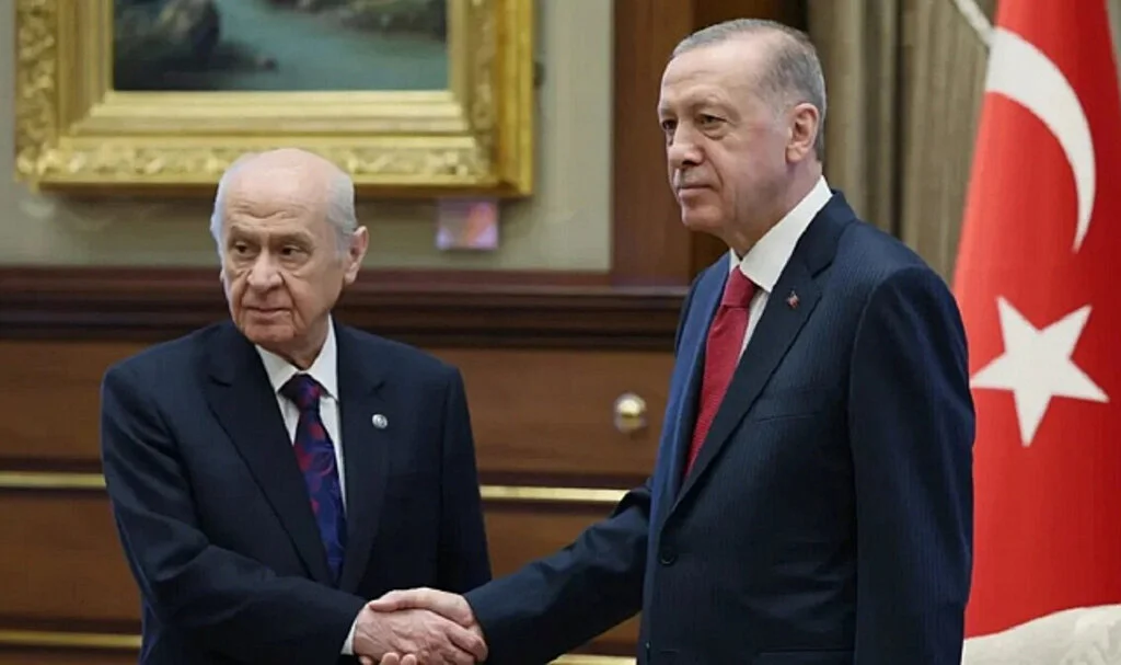 Gözler Beştepe'de: Bahçeli ve Erdoğan Görüşmesi