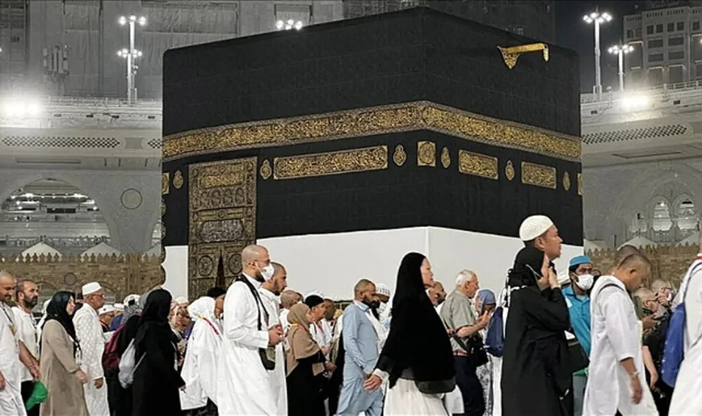 Hac'da Ölenlerin Sayısı Bin 301'e Yükseldi