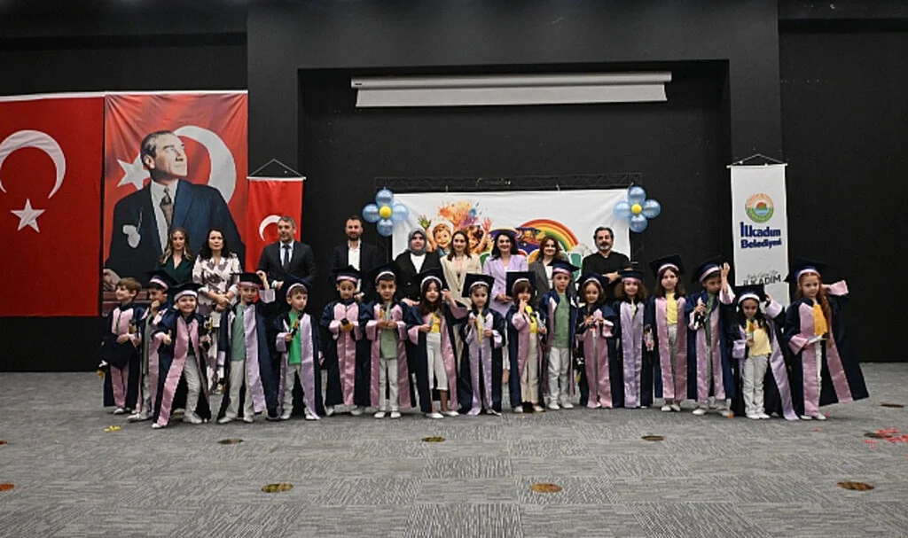 İlkadım Belediyesi Kreşinde Muhteşem Yıl Sonu Gösterisi