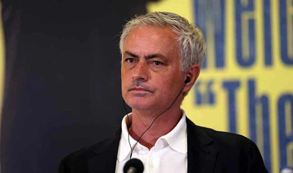 Jose Mourinho'dan, Fenerbahçe ve şampiyonluk yorumu: 'Gelecek sene olmasa da...'