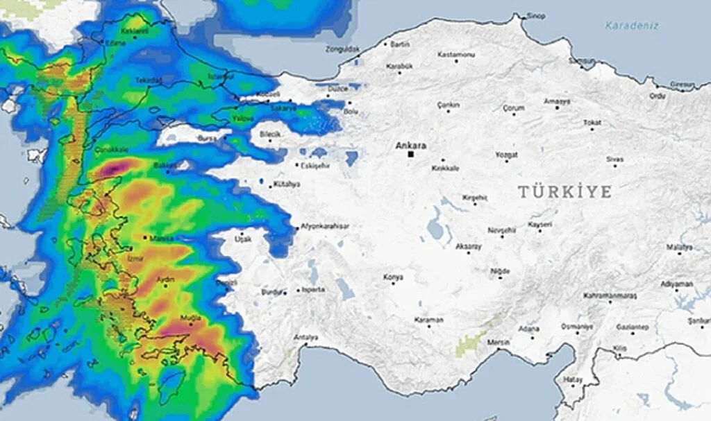 Meteoroloji Uyardı: Cuma Sokağa Çıkmayın
