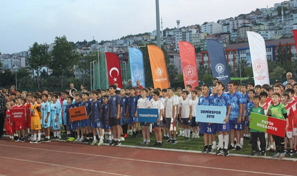 Özdemir Gültekin Sezonu Resmen Başladı