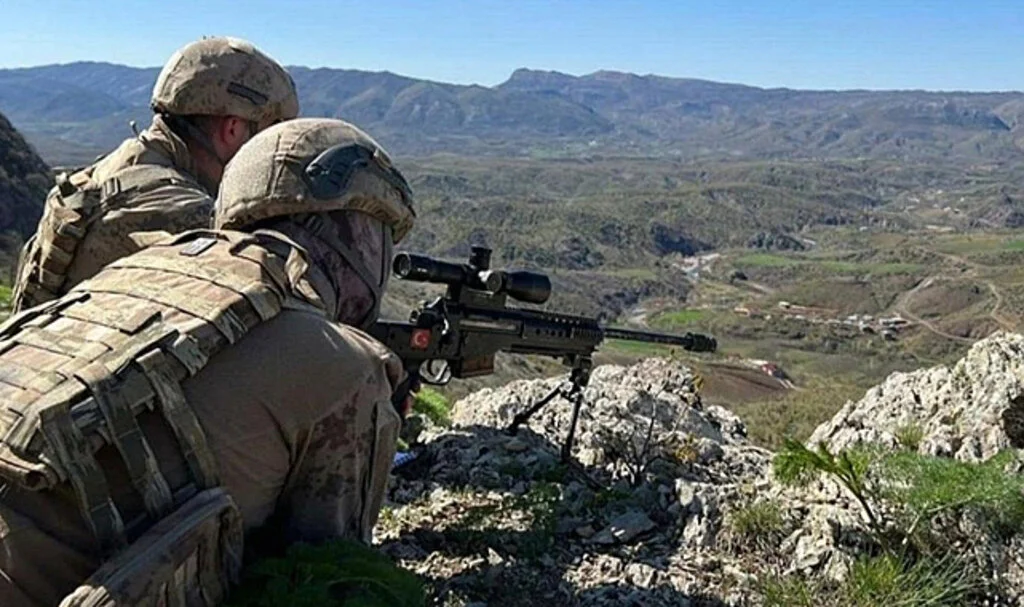 Pençe-Kilit Operasyonu'nda 3 Terörist Etkisiz Hale Getirildi