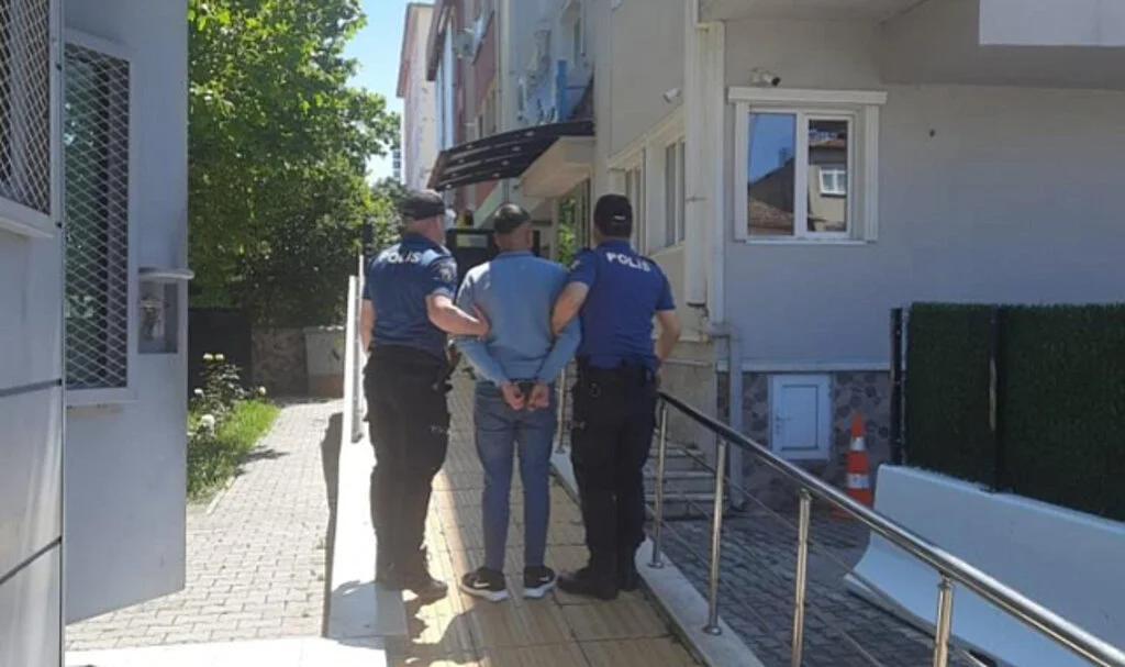 Samsun'da 10 Yıl 5 Ay Hapis Cezası Bulunan Cezaevi Firarisi Yakalandı