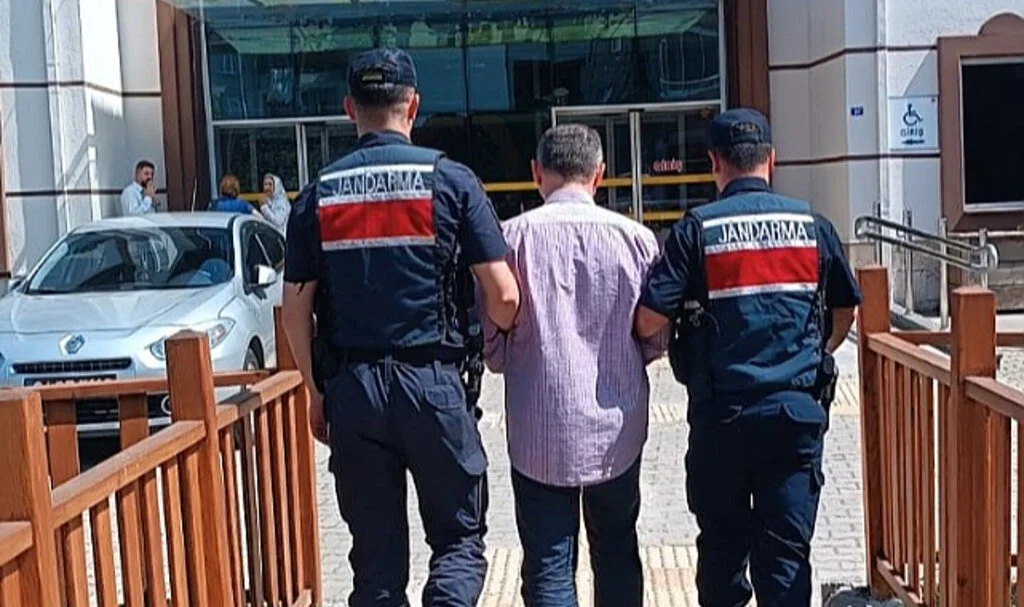 Samsun'da 6 Yıldır Aranan FETÖ Firarisi Yakalandı