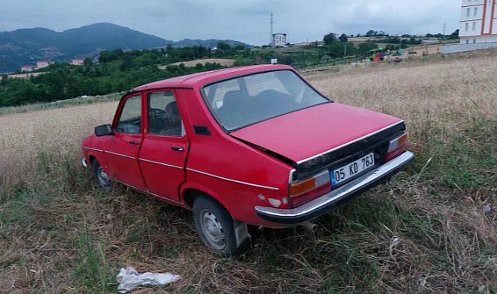 Samsun'da Alkollü Sürücü Dehşeti: Polisten Kaçarken Tarlaya Girdi, 1 Yaralı