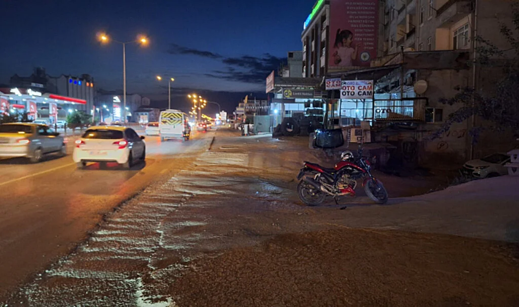 Samsun'da Devrilen Motosikletin Sürücüsü Yaralandı