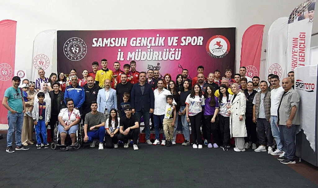 Samsun'da Gerçekleşen 19 Mayıs Curling Turnuvası Sona Erdi