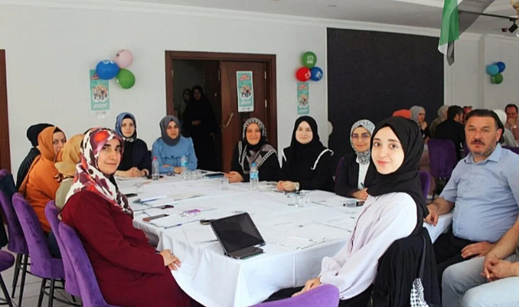 Samsun’da ‘İyilikte Yarışan Sınıflar Projesi’nin çalıştayı gerçekleşti