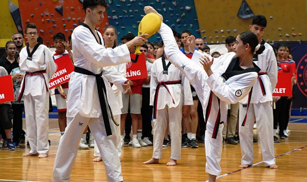 Samsun'da Yaz Spor Okulları ve Engelsiz Spor Okulları Açıldı