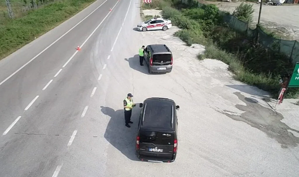 Samsun'da "Yolun Sonu Bayram Olsun" Mottosuyla Trafik Denetimleri