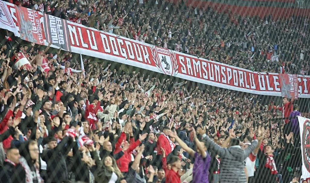 Samsunspor'a 2 dönem transfer yasağı FIFA'nın sayfasında yayımlandı