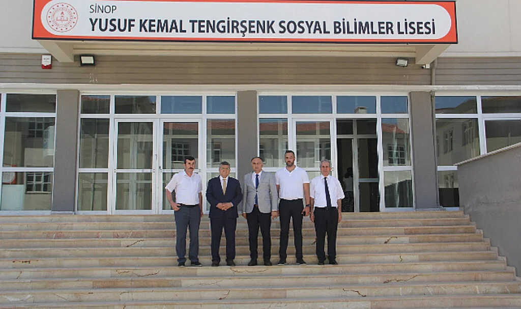 Sinop'ta Yeni Sosyal Bilimler Lisesi'nde Kayıtlar Başlıyor